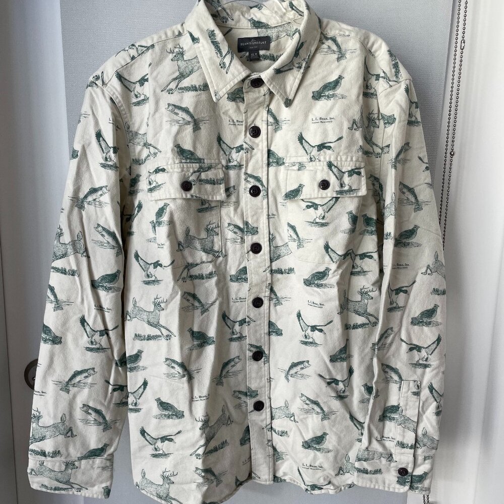 L.L. Bean Signature Slim Fit Wildlife Print Button-Down – XL